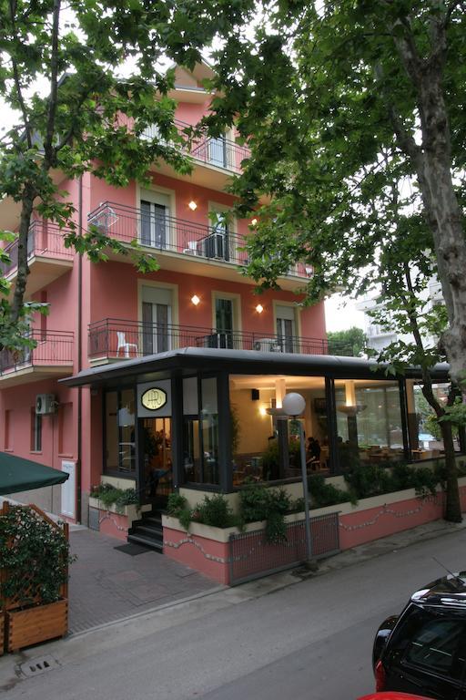 Hotel Villa Rossi Белариа-Игеа Марина Екстериор снимка